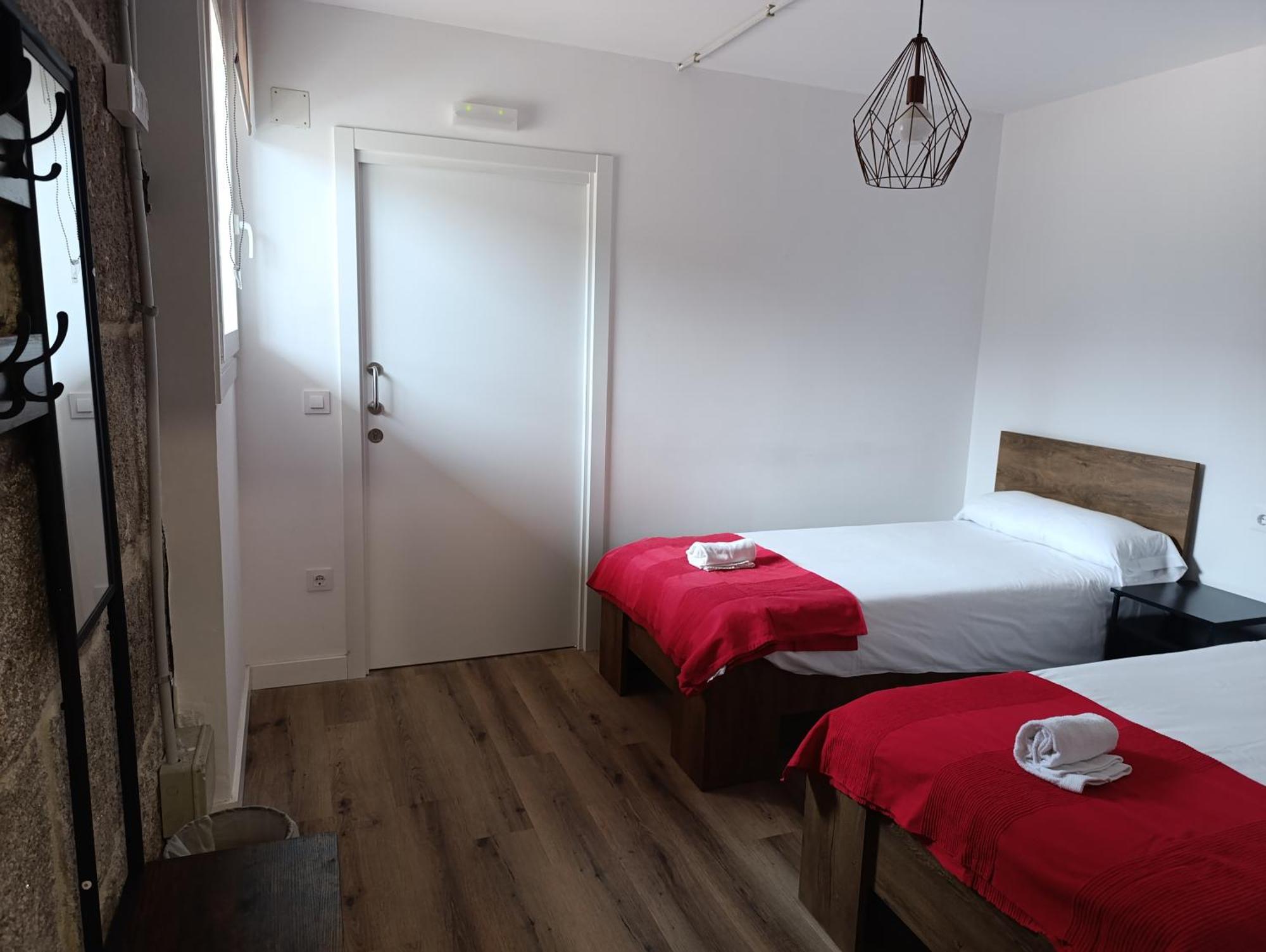 טואי Albergue Villa San Clemente מראה חיצוני תמונה